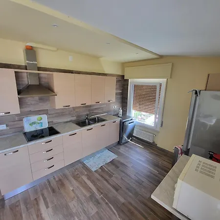 Penthouse Casa Alkea Masse View * ברנצונה סול גארדה