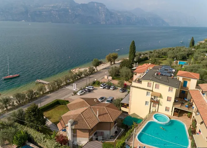 아파트 Penthouse Casa Alkea Masse View 브렌조네 술 가르다